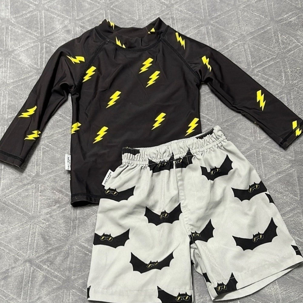 Boys long sleeve rash guard set